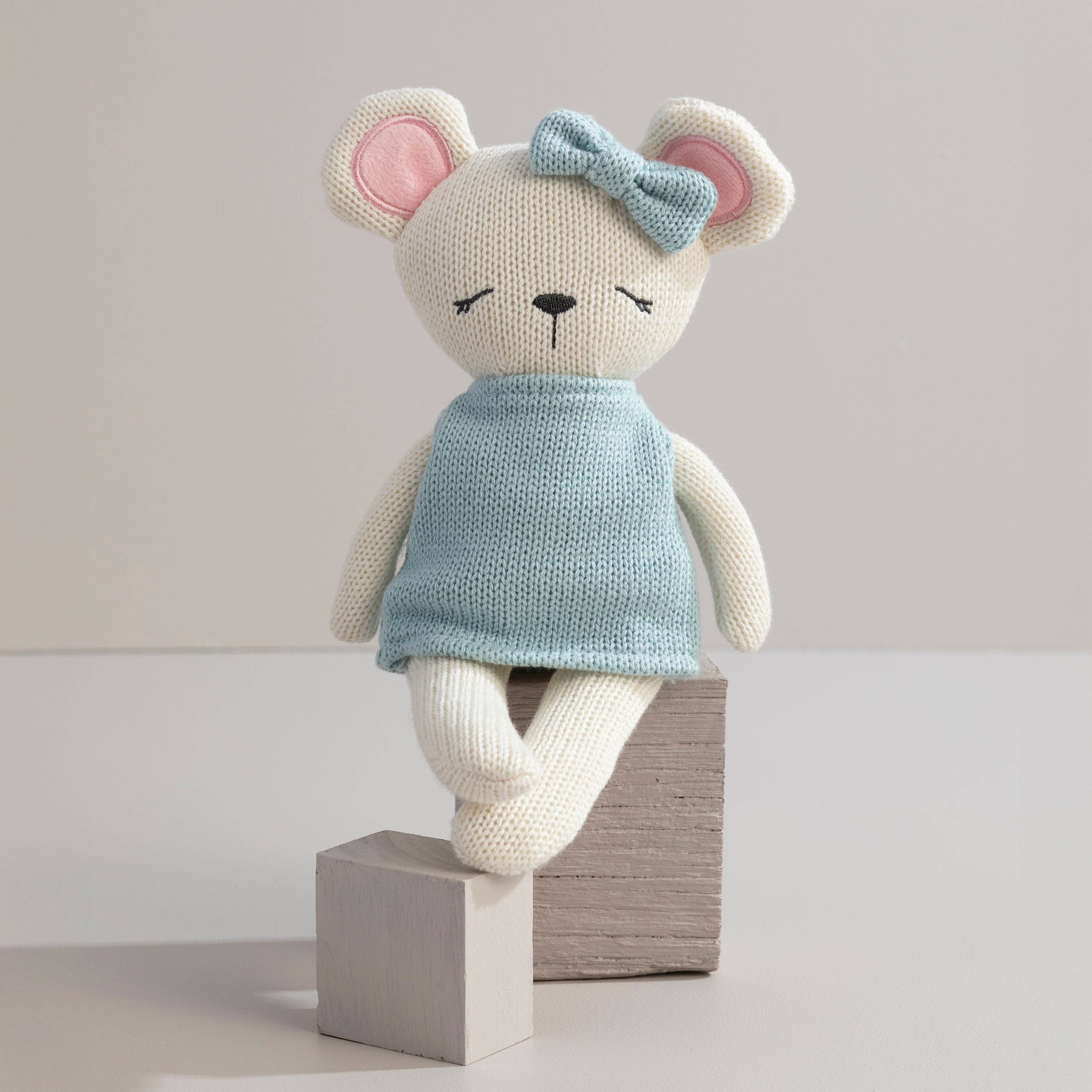 Knitted Animal Toy- Molly the Mouse
