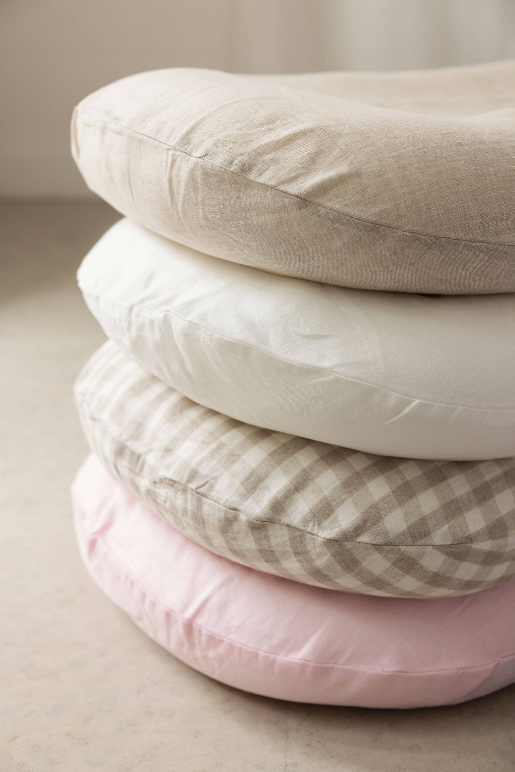 Baby Lounger Nest + Gingham Linen Cover